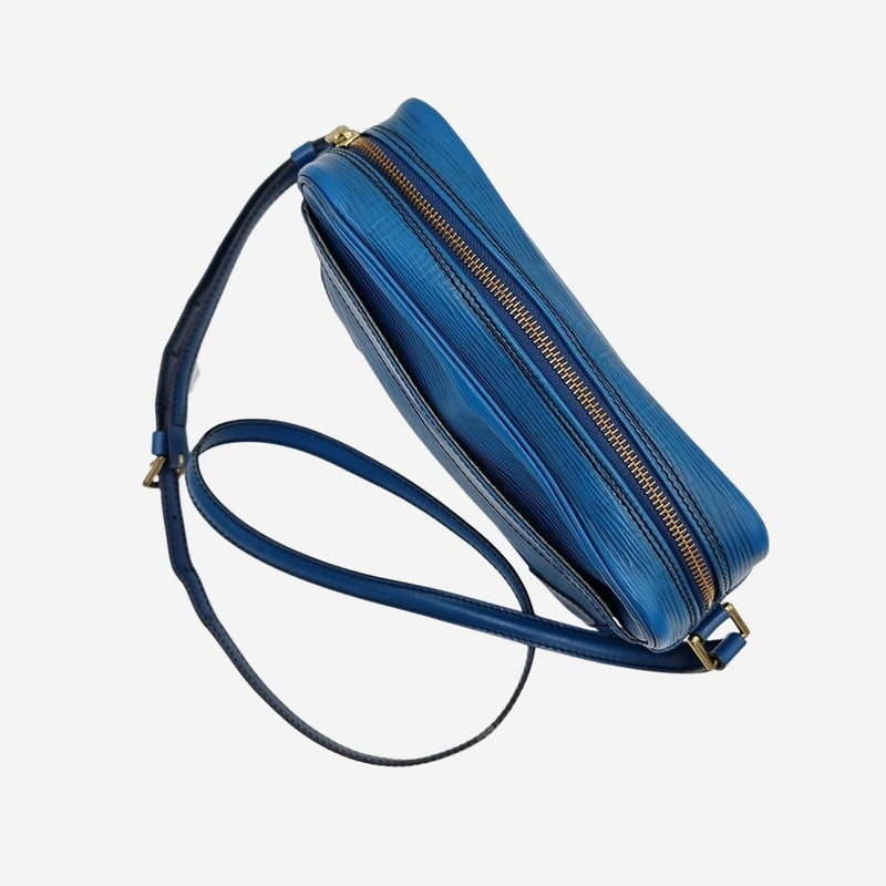 BLÅ EPI LÆDER TROCADÉRO 23 taske fra brand: LOUIS VUITTON - We Do Vintage