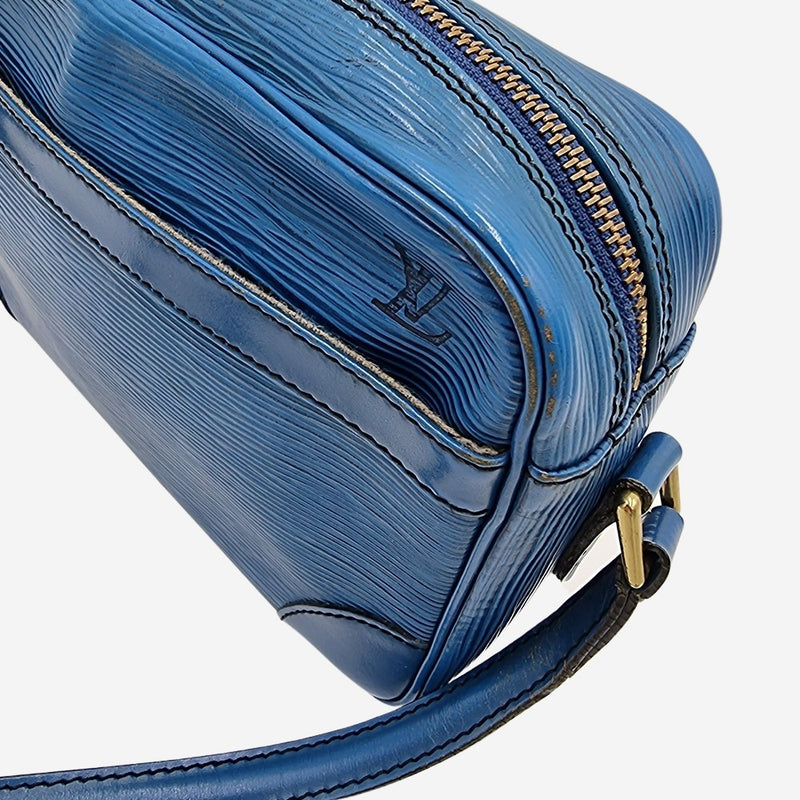BLÅ EPI LÆDER TROCADÉRO 23 taske fra brand: LOUIS VUITTON - We Do Vintage