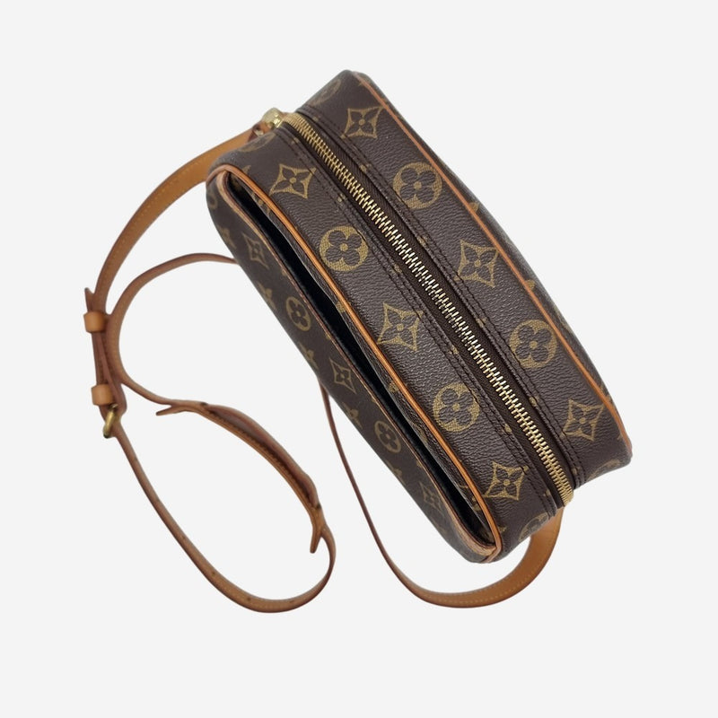 MONOGRAM CANVAS BLOIS taske fra brand: LOUIS VUITTON - We Do Vintage