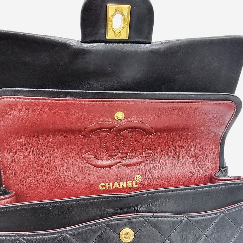 CLASSIC DOUBLE FLAP SMALL taske fra brand: CHANEL - We Do Vintage