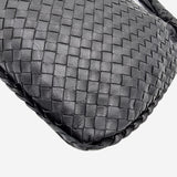 MEDIUM SORT CLASSIC VENETA HOBO taske fra brand: BOTTEGA VENETA - We Do Vintage
