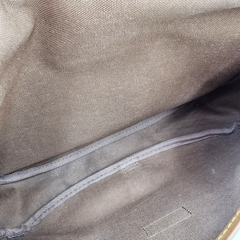 MONOGRAM CANVAS SAUMUR 30 taske fra brand: LOUIS VUITTON - We Do Vintage