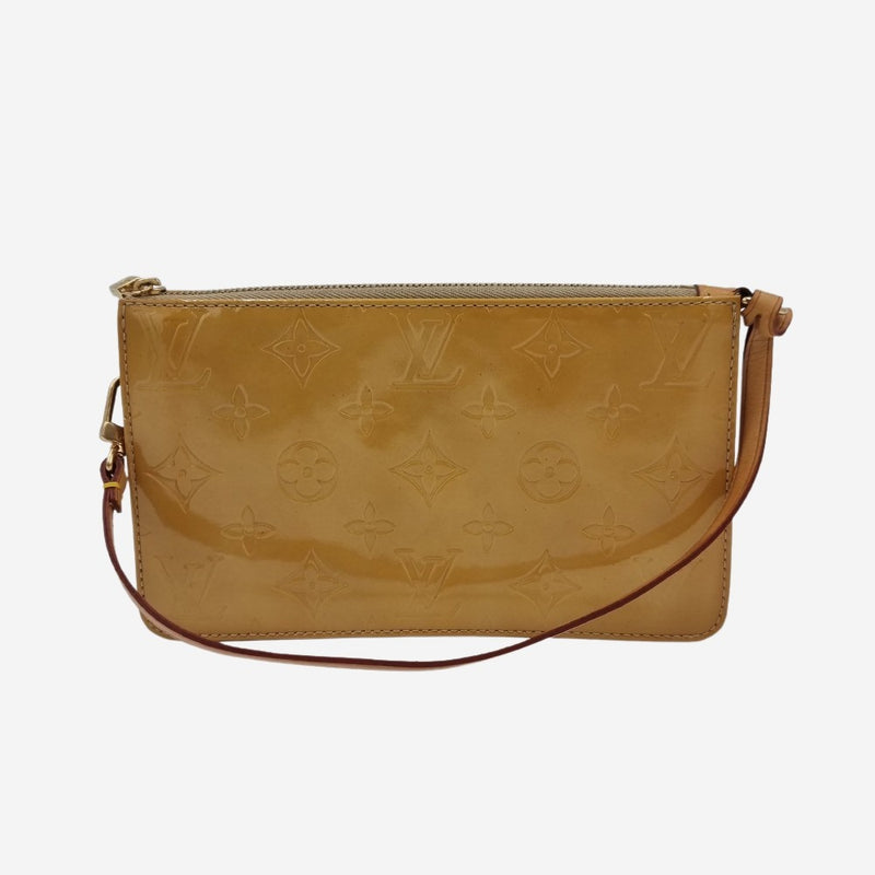 GUL MONOGRAM VERNIS LEXINGTON POCHETTE taske fra brand: LOUIS VUITTON - We Do Vintage