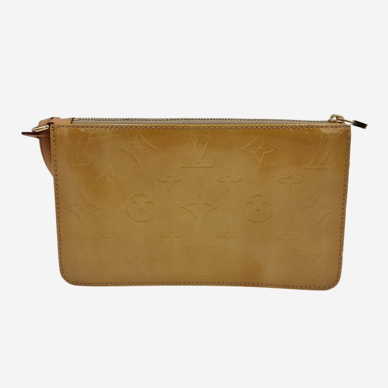 GUL MONOGRAM VERNIS LEXINGTON POCHETTE taske fra brand: LOUIS VUITTON - We Do Vintage