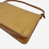 GUL MONOGRAM VERNIS LEXINGTON POCHETTE taske fra brand: LOUIS VUITTON - We Do Vintage