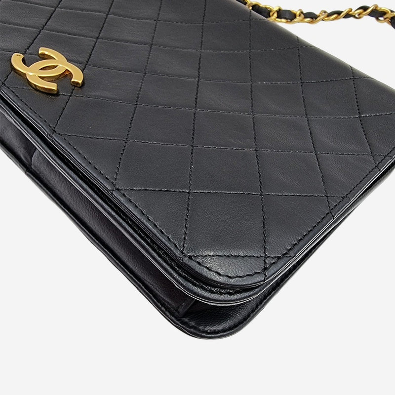 VINTAGE SORT FULL FLAP BAG taske fra brand: CHANEL - We Do Vintage
