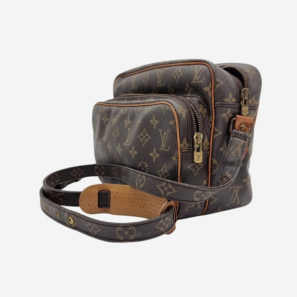 MONOGRAM CANVAS NILE MM taske fra brand: LOUIS VUITTON - We Do Vintage