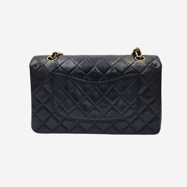 CLASSIC DOUBLE FLAP MEDIUM taske fra brand: CHANEL - We Do Vintage