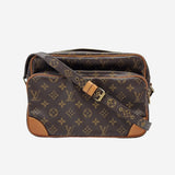 MONOGRAM CANVAS NILE MM taske fra brand: LOUIS VUITTON - We Do Vintage