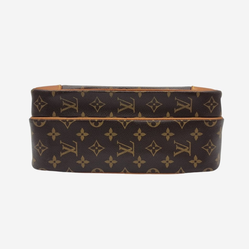MONOGRAM CANVAS NILE MM taske fra brand: LOUIS VUITTON - We Do Vintage
