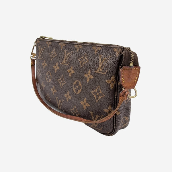 MONOGRAM CANVAS POCHETTE ACCESSOIRES taske fra brand: LOUIS VUITTON - We Do Vintage