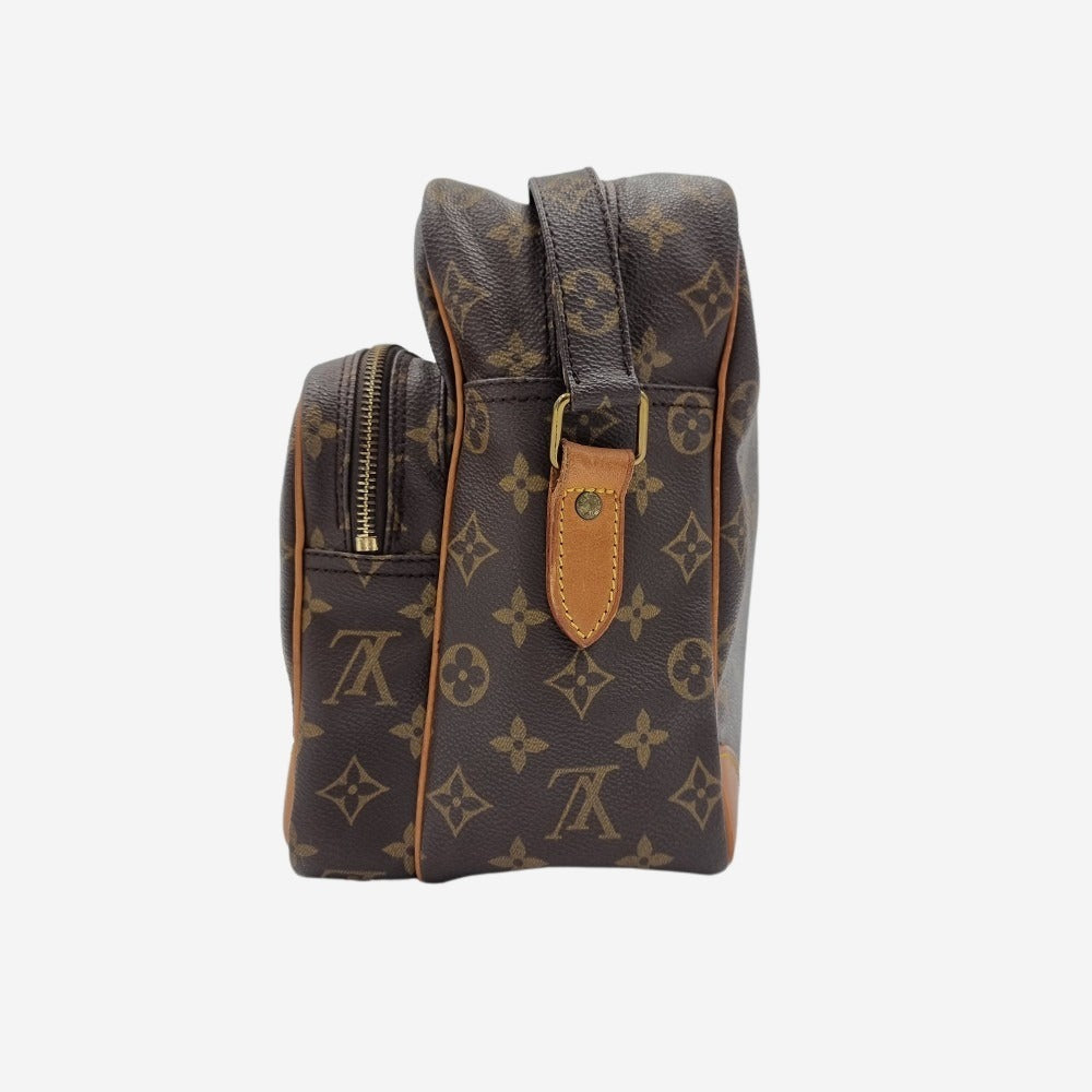 LOUIS VUITTON VINTAGE MONOGRAM CANVAS CROSSBODY BAG NILE GM