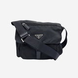 NYLON CROSSBODY taske fra brand: PRADA - We Do Vintage