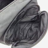 NYLON CROSSBODY taske fra brand: PRADA - We Do Vintage