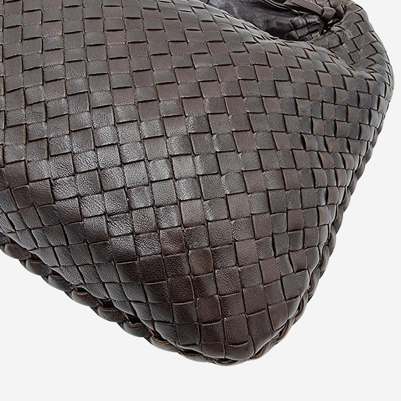 MEDIUM MØRKEBRUN CLASSIC VENETA HOBO taske fra brand: BOTTEGA VENETA - We Do Vintage
