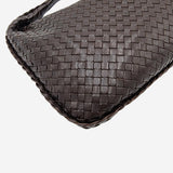 MEDIUM MØRKEBRUN CLASSIC VENETA HOBO taske fra brand: BOTTEGA VENETA - We Do Vintage