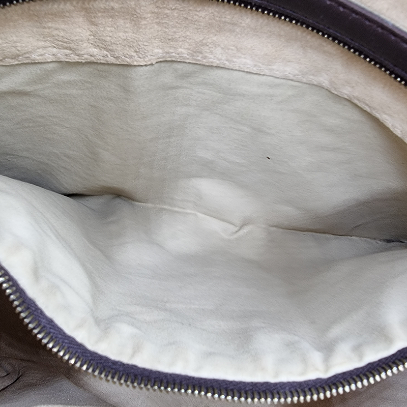 LARGE MØRKEBRUN CLASSIC VENETA HOBO taske fra brand: BOTTEGA VENETA - We Do Vintage