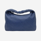 LARGE BLÅ CLASSIC VENETA HOBO taske fra brand: BOTTEGA VENETA - We Do Vintage