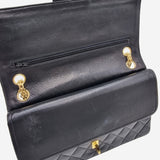 VINTAGE CLASSIC DOUBLE FLAP MEDIUM taske fra brand: CHANEL - We Do Vintage