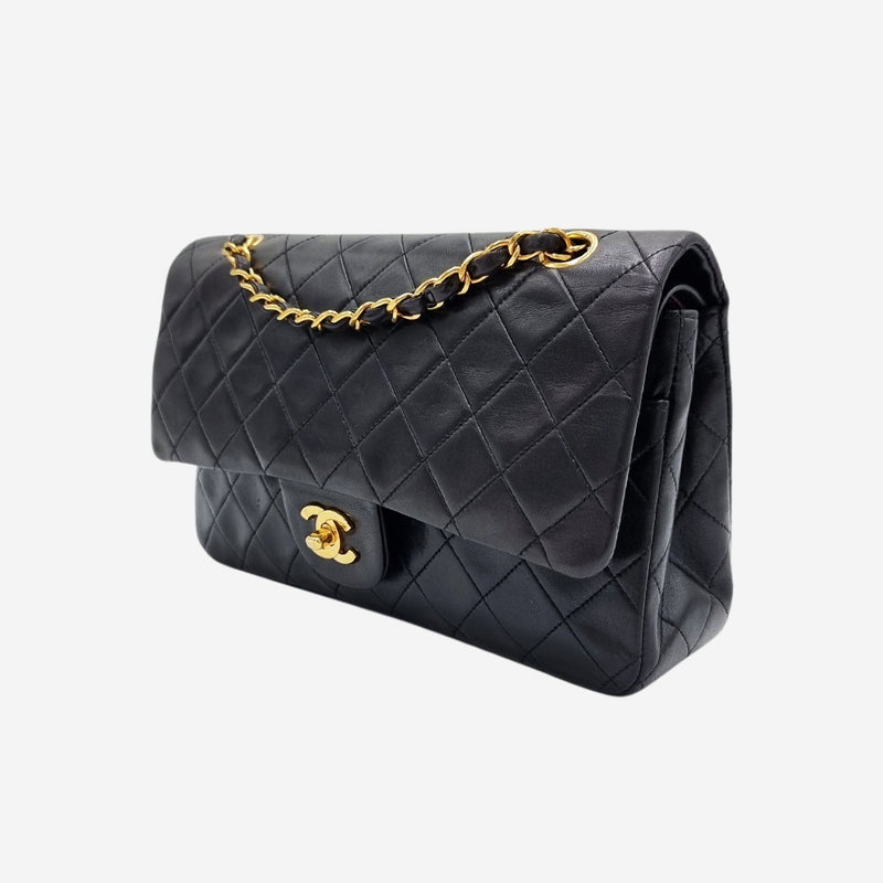 CLASSIC DOUBLE FLAP MEDIUM taske fra brand: CHANEL - We Do Vintage