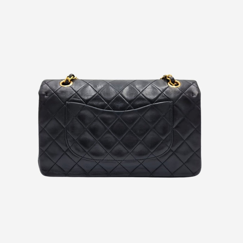 CLASSIC DOUBLE FLAP MEDIUM taske fra brand: CHANEL - We Do Vintage