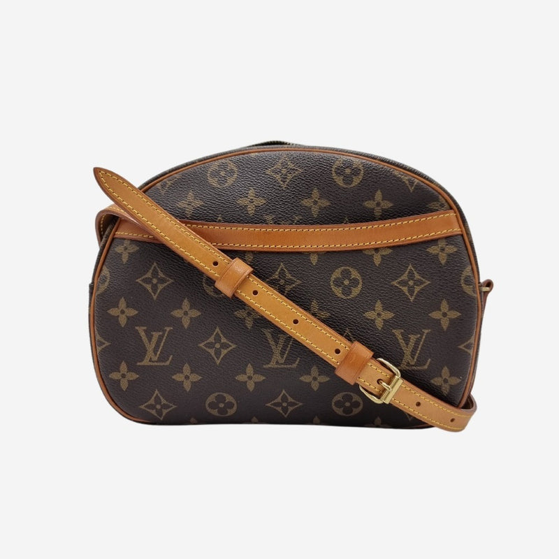 MONOGRAM CANVAS BLOIS taske fra brand: LOUIS VUITTON - We Do Vintage