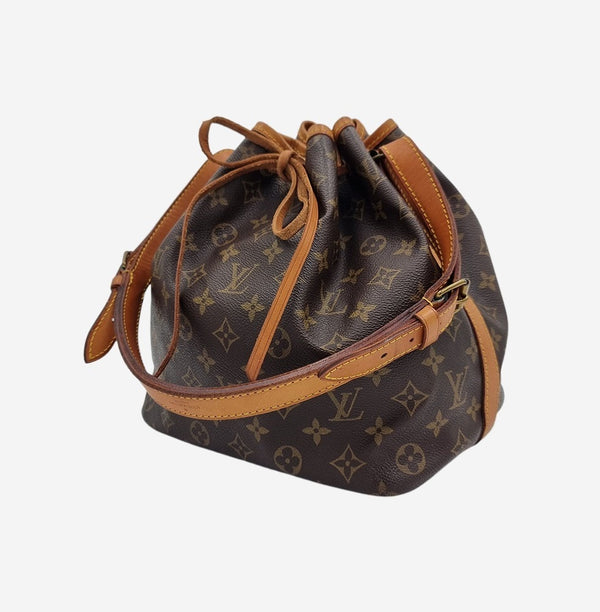 MONOGRAM CANVAS PETIT NOÉ taske fra brand: LOUIS VUITTON - We Do Vintage
