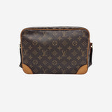 MONOGRAM CANVAS NILE MM taske fra brand: LOUIS VUITTON - We Do Vintage
