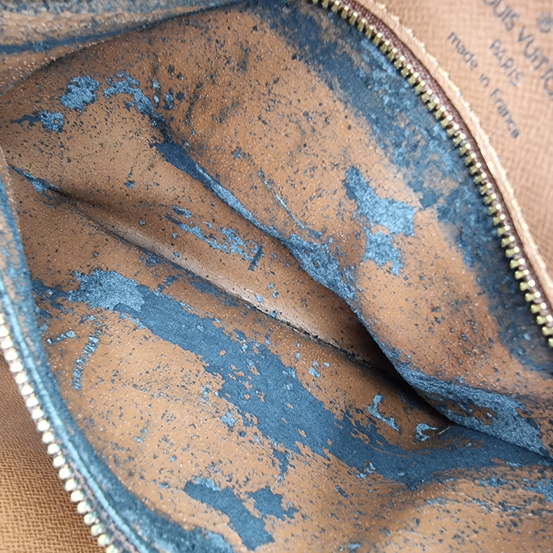 MONOGRAM CANVAS NILE MM taske fra brand: LOUIS VUITTON - We Do Vintage
