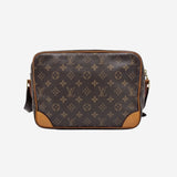MONOGRAM CANVAS NILE MM taske fra brand: LOUIS VUITTON - We Do Vintage