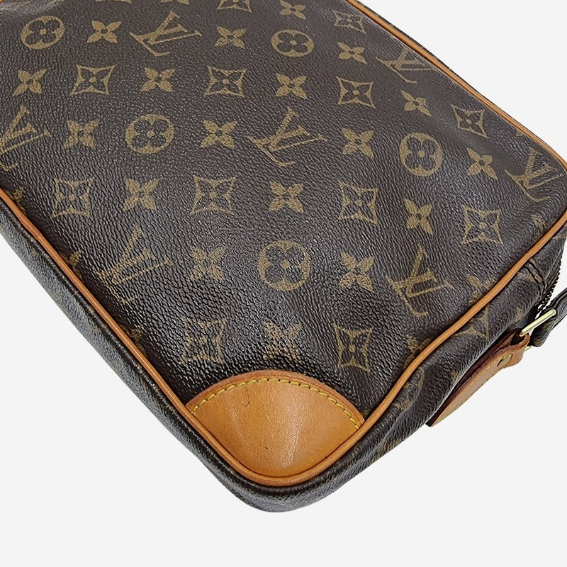 MONOGRAM CANVAS NILE MM taske fra brand: LOUIS VUITTON - We Do Vintage