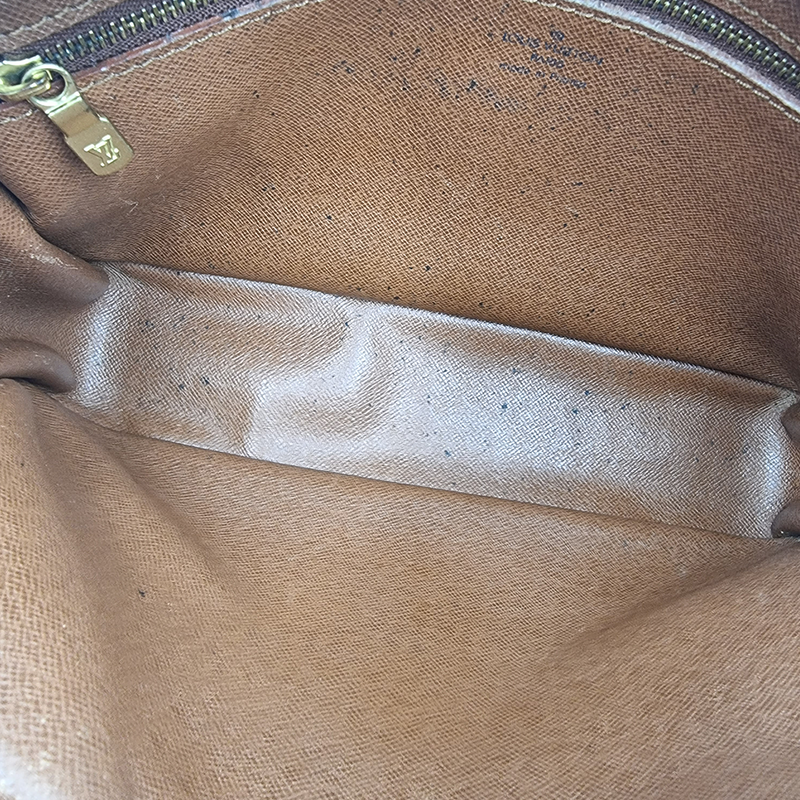 MONOGRAM CANVAS TROCADÉRO 27 taske fra brand: LOUIS VUITTON - We Do Vintage