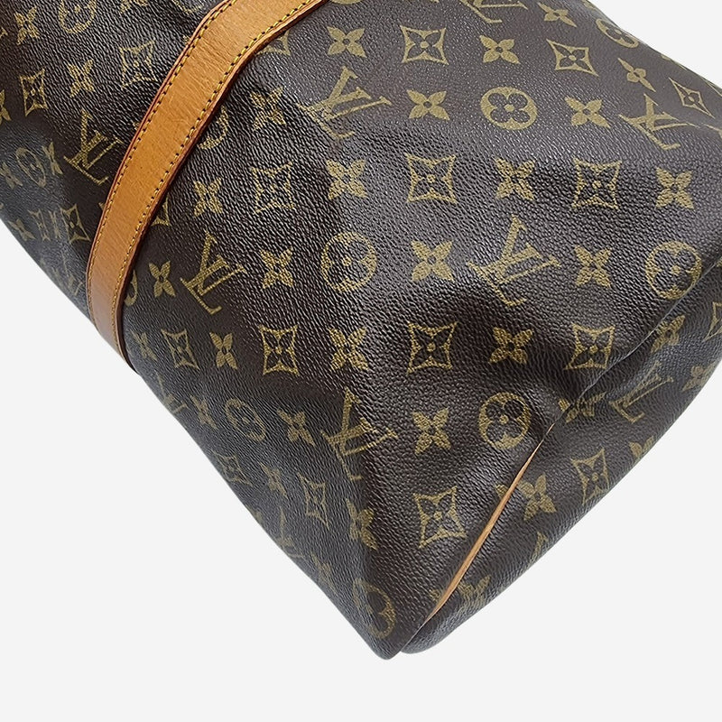 MONOGRAM CANVAS KEEPALL BANDOULIERE 50 taske fra brand: LOUIS VUITTON - We Do Vintage