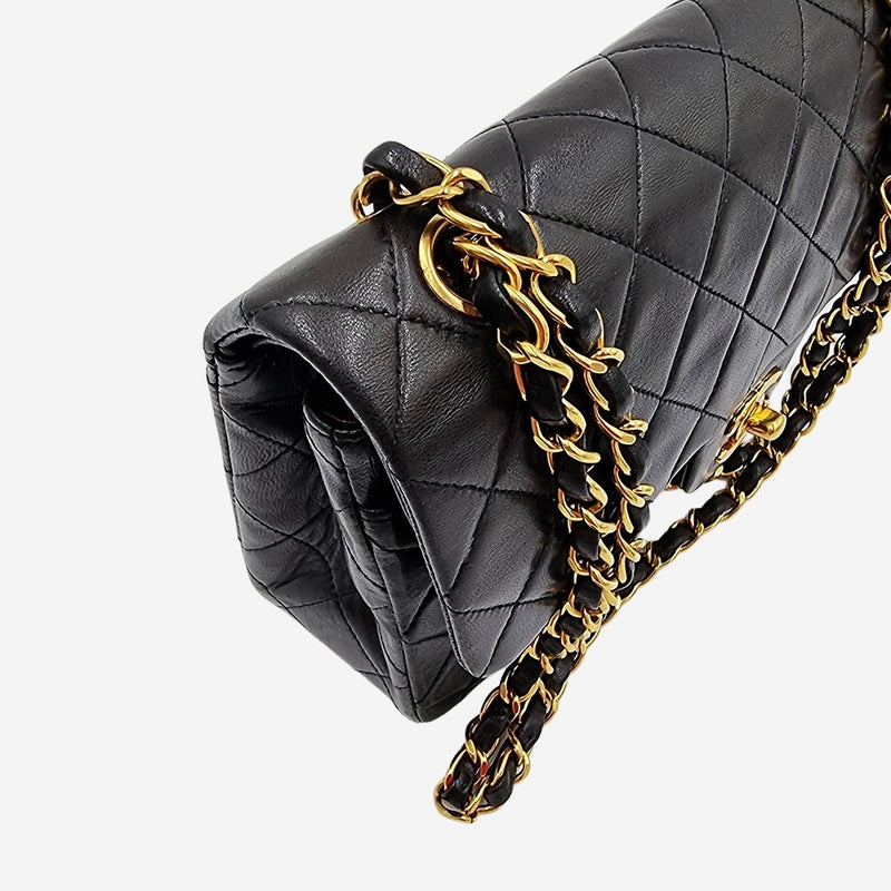 CLASSIC DOUBLE FLAP SMALL taske fra brand: CHANEL - We Do Vintage