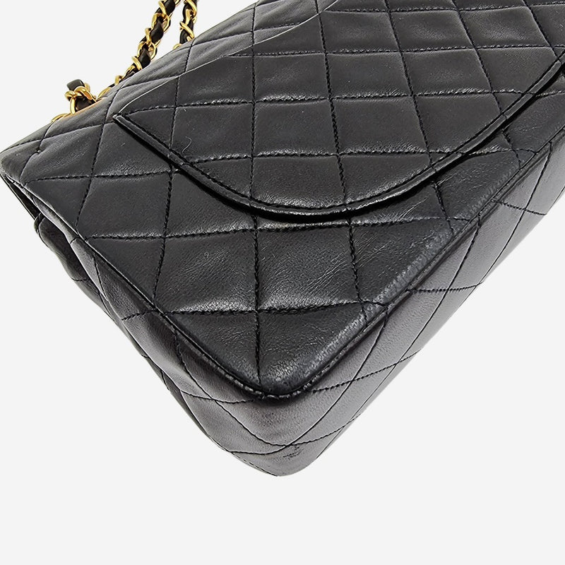 CLASSIC DOUBLE FLAP SMALL taske fra brand: CHANEL - We Do Vintage