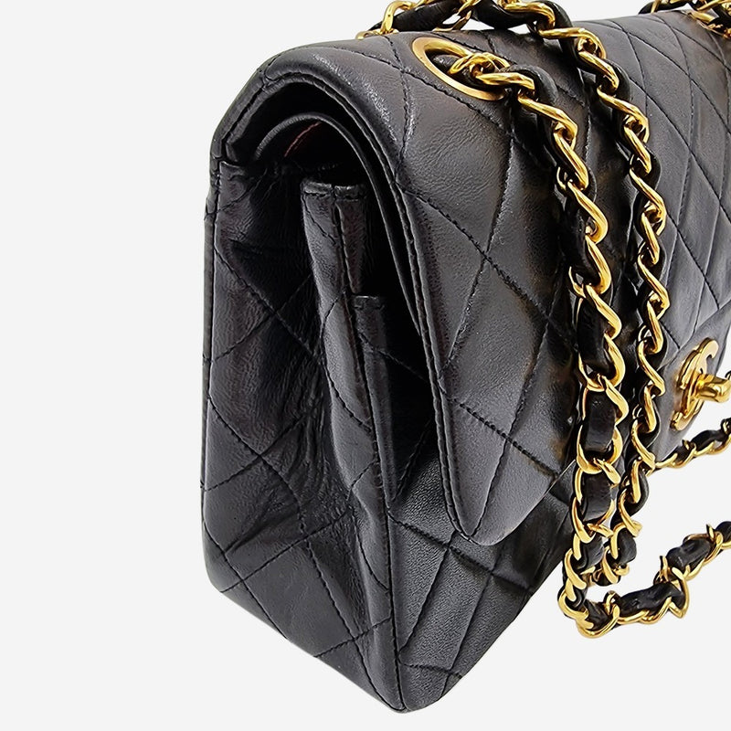 CLASSIC DOUBLE FLAP SMALL taske fra brand: CHANEL - We Do Vintage