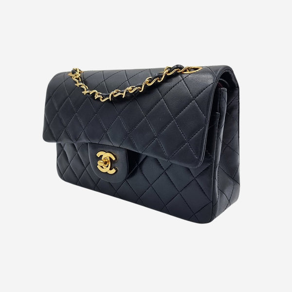 CLASSIC DOUBLE FLAP SMALL taske fra brand: CHANEL - We Do Vintage