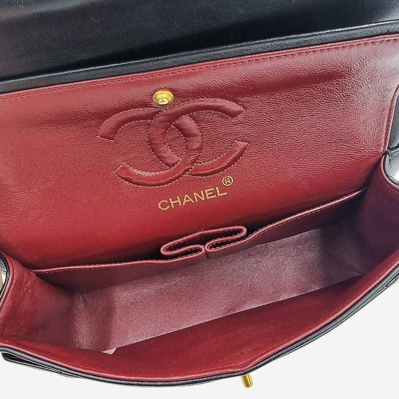 CLASSIC DOUBLE FLAP SMALL taske fra brand: CHANEL - We Do Vintage