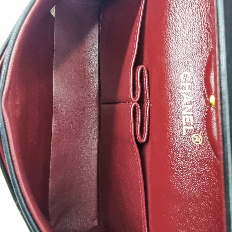 CLASSIC DOUBLE FLAP SMALL taske fra brand: CHANEL - We Do Vintage