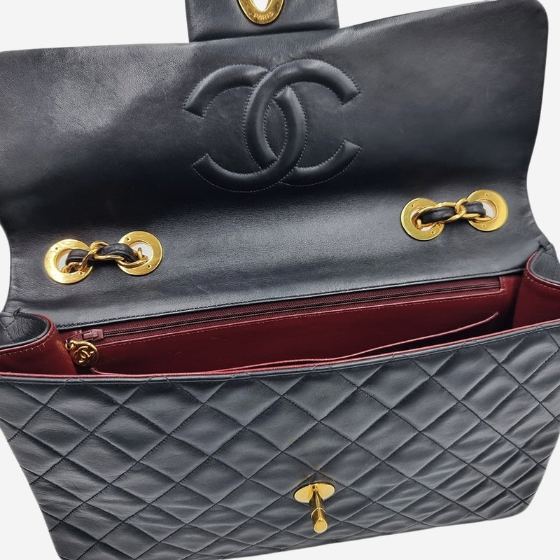 VINTAGE MAXI SINGLE CLASSIC FLAP BAG taske fra brand: CHANEL - We Do Vintage