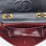 VINTAGE MAXI SINGLE CLASSIC FLAP BAG taske fra brand: CHANEL - We Do Vintage