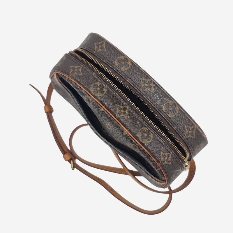 MONOGRAM CANVAS BLOIS taske fra brand: LOUIS VUITTON - We Do Vintage