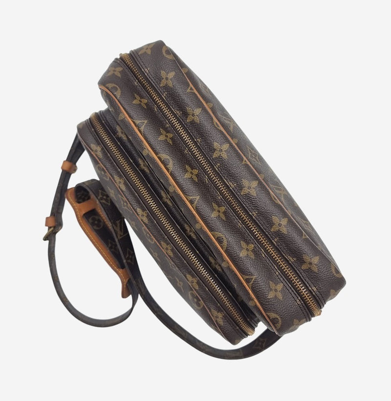 MONOGRAM CANVAS NILE MM taske fra brand: LOUIS VUITTON - We Do Vintage