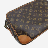 MONOGRAM CANVAS NILE MM taske fra brand: LOUIS VUITTON - We Do Vintage