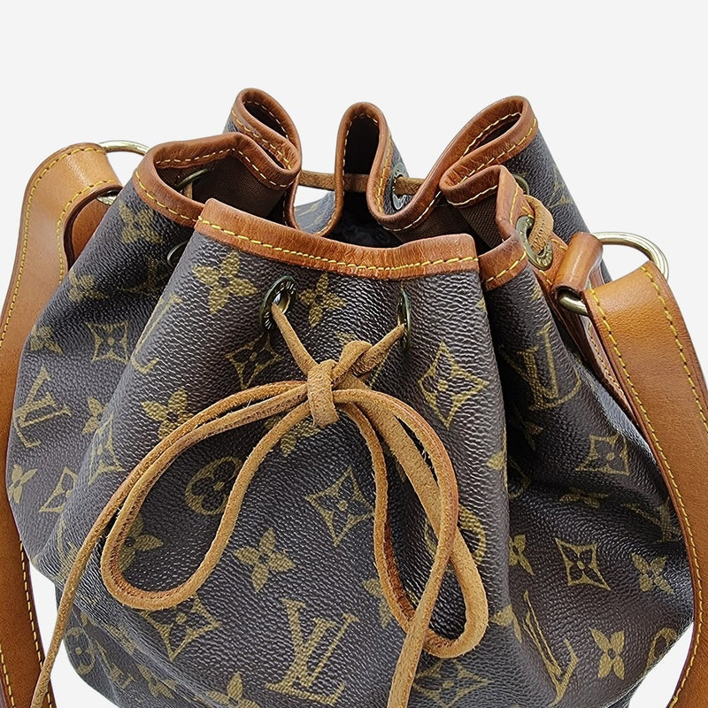 MONOGRAM CANVAS PETIT NOÉ taske fra brand: LOUIS VUITTON - We Do Vintage