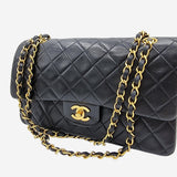 CLASSIC DOUBLE FLAP MEDIUM taske fra brand: CHANEL - We Do Vintage
