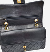 CLASSIC DOUBLE FLAP MEDIUM taske fra brand: CHANEL - We Do Vintage