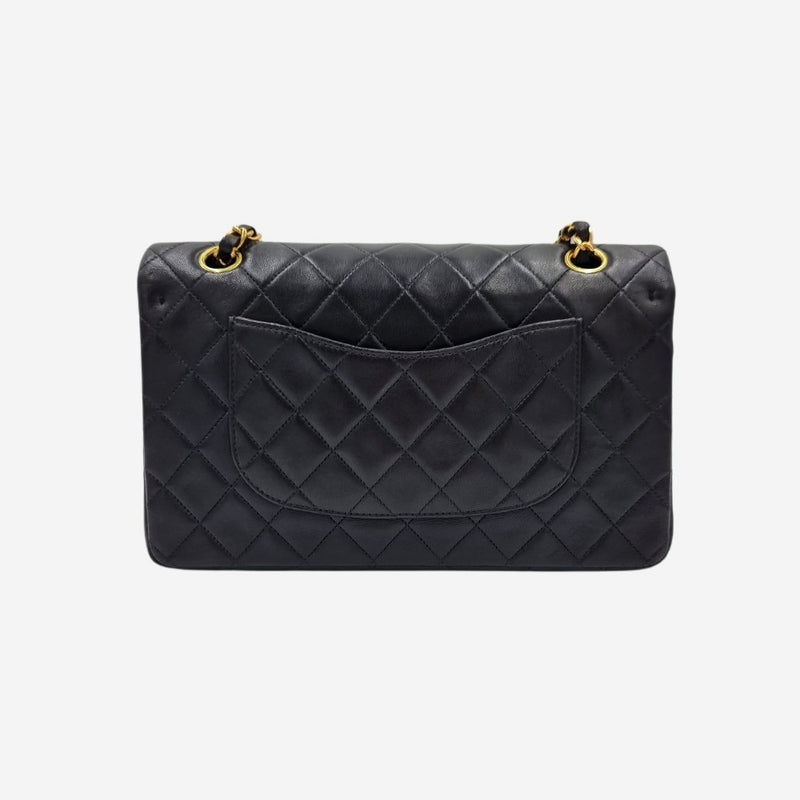 CLASSIC DOUBLE FLAP MEDIUM taske fra brand: CHANEL - We Do Vintage