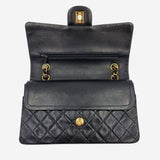 CLASSIC DOUBLE FLAP MEDIUM taske fra brand: CHANEL - We Do Vintage