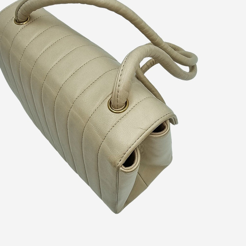VINTAGE MADEMOISELLE QUILTED FLAP BAG taske fra brand: CHANEL - We Do Vintage